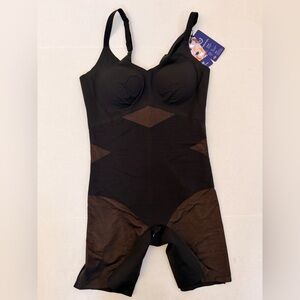 Honeylove Black Mid-Thigh Shapewear Bodysuit
